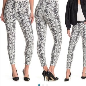 Frame Ali High Rise Cigarette Jeans